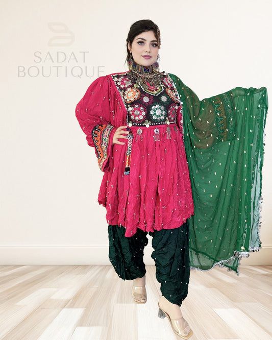 Raspberry–Emerald Kuchi Set Sadat Boutique